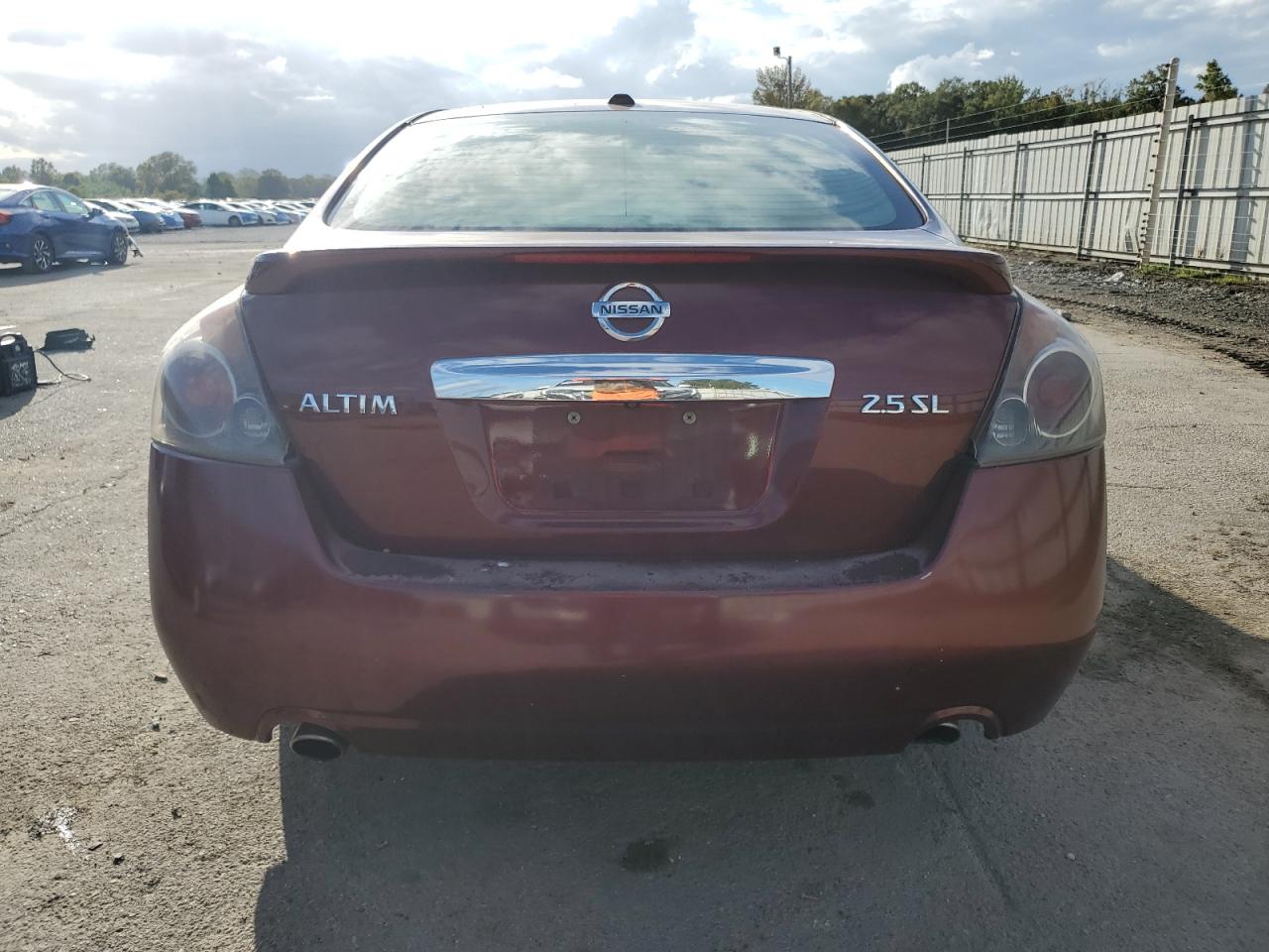 2011 Nissan Altima Base VIN: 1N4AL2APXBC106563 Lot: 85143855