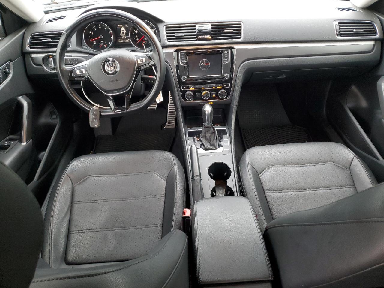 2018 Volkswagen Passat S VIN: 1VWAA7A36JC015344 Lot: 82348465