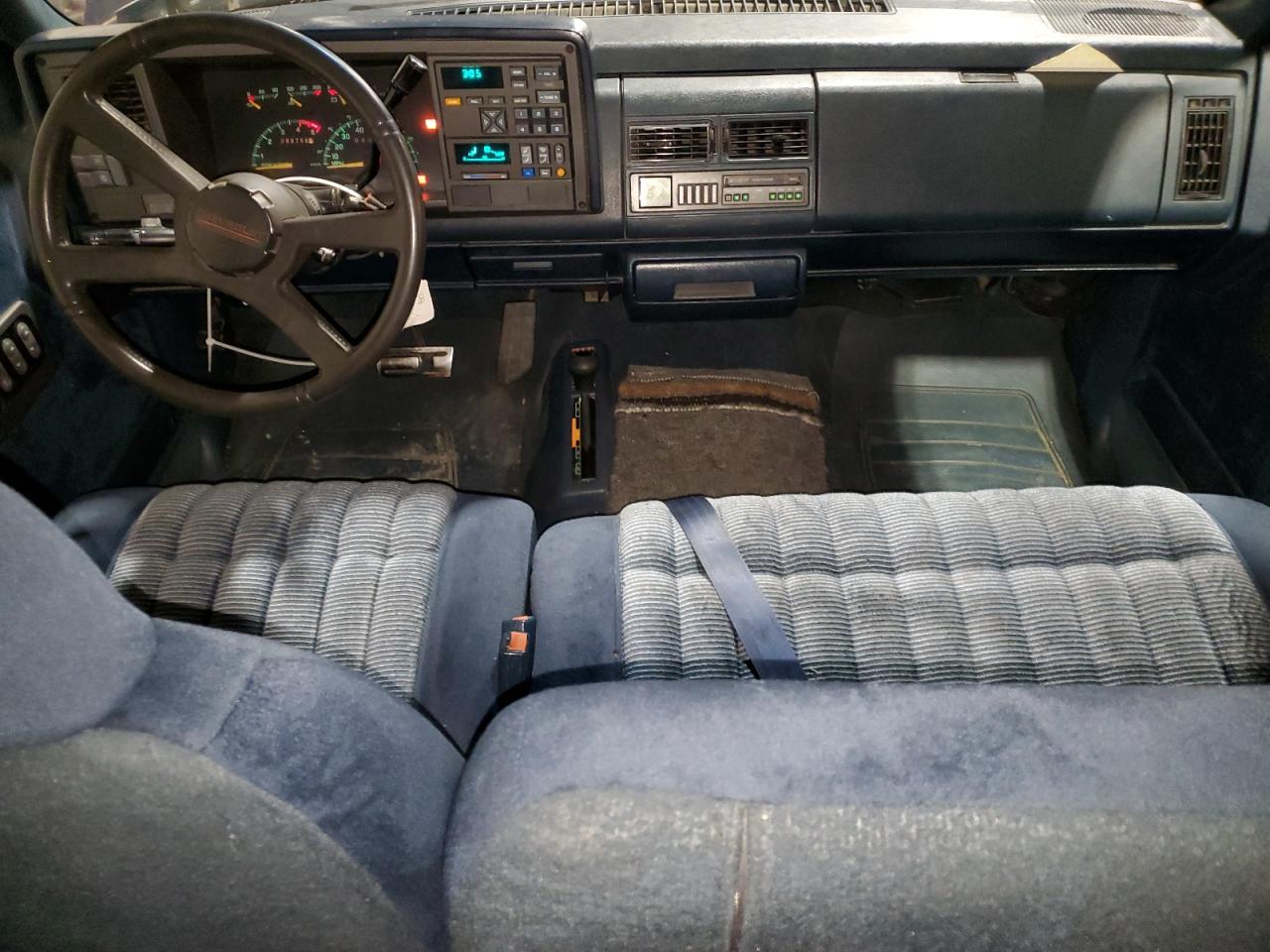 1994 Chevrolet Gmt-400 K2500 VIN: 2GCFK29K3R1314523 Lot: 85202515