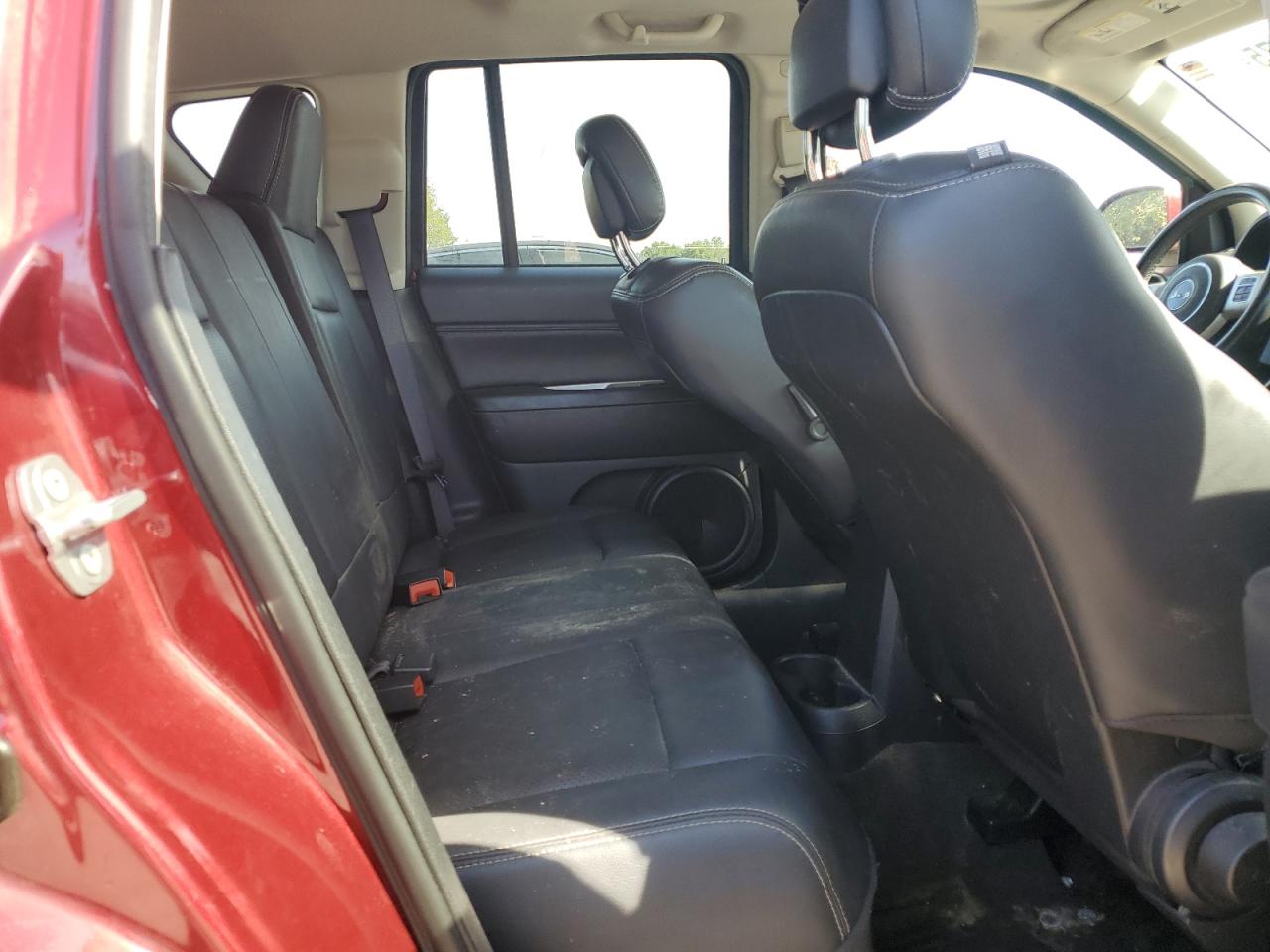 2016 Jeep Compass Latitude VIN: 1C4NJDEB0GD696317 Lot: 84884975