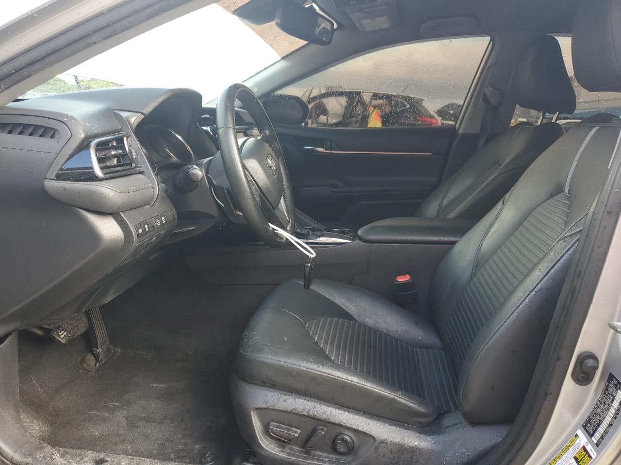 2019 Toyota Camry L VIN: 4T1B11HK0KU732489 Lot: 85676905