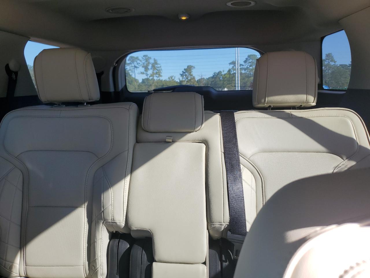 2017 Ford Explorer Platinum VIN: 1FM5K8HT7HGA15803 Lot: 82446385