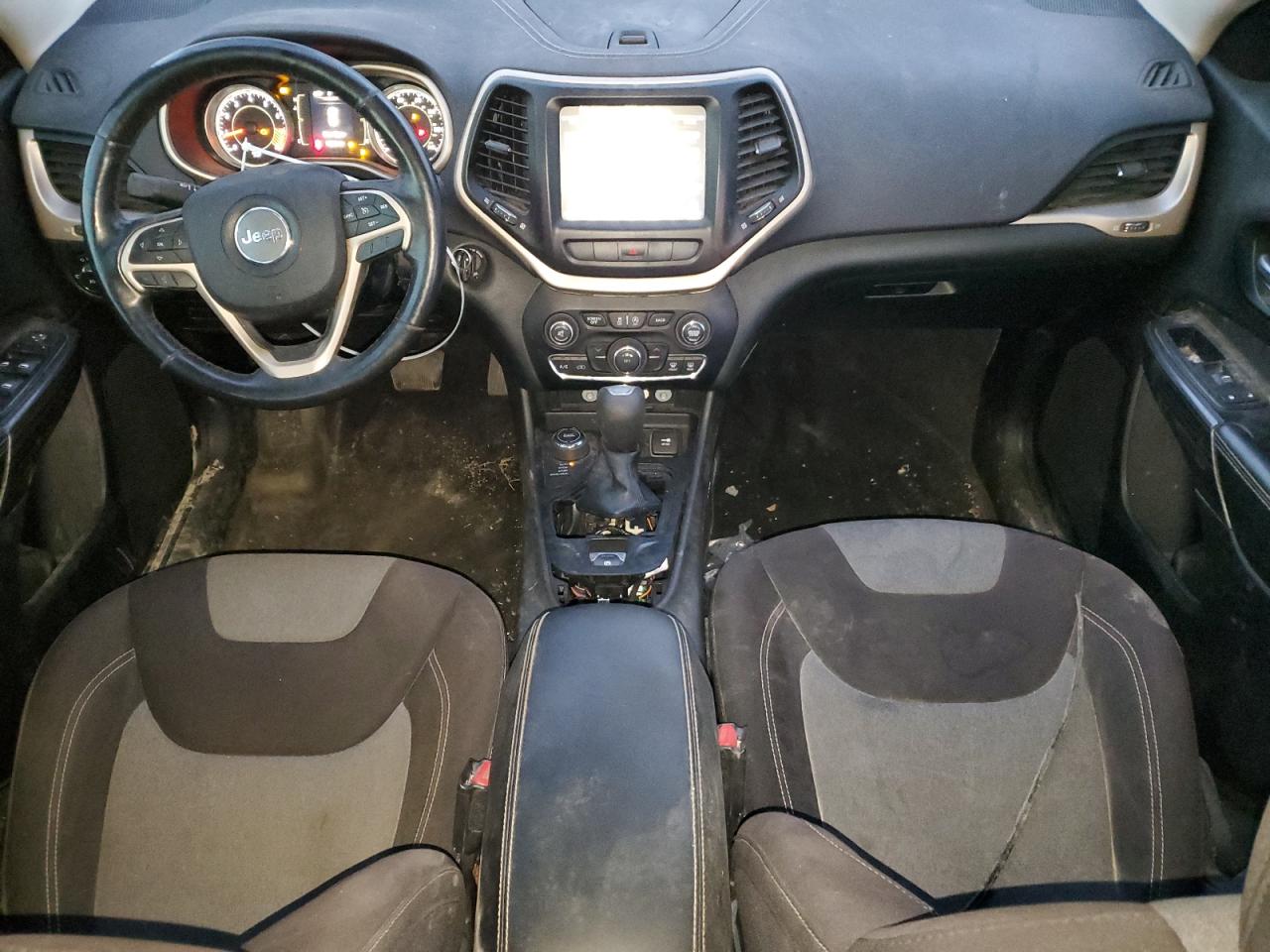 2015 Jeep Cherokee Latitude VIN: 1C4PJMCS7FW605428 Lot: 85919365