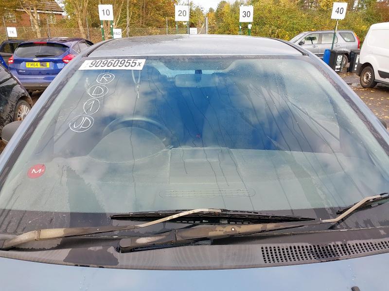 2011 MITSUBISHI COLT CZI 