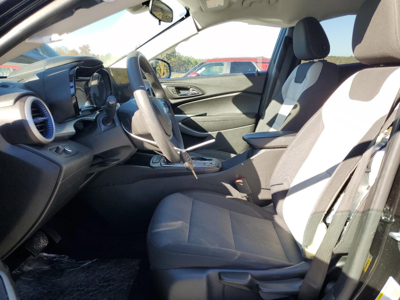 2025 Chevrolet Trax Ls VIN: KL77LFEP9SC253802 Lot: 90930715