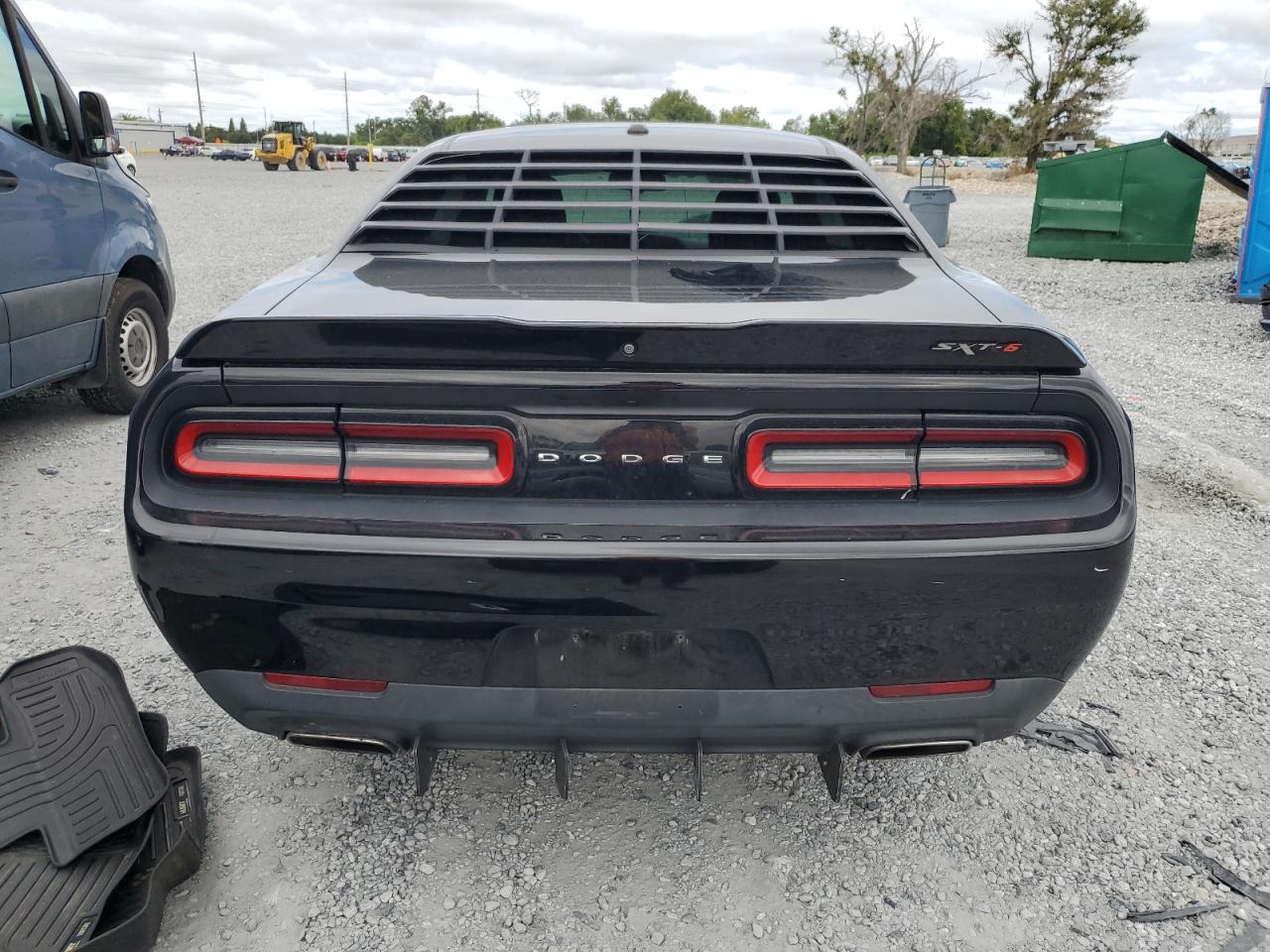 2018 Dodge Challenger Sxt VIN: 2C3CDZAG0JH255587 Lot: 85949045