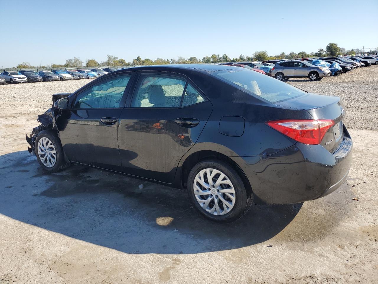 2017 Toyota Corolla L VIN: 5YFBURHE0HP733054 Lot: 86536965