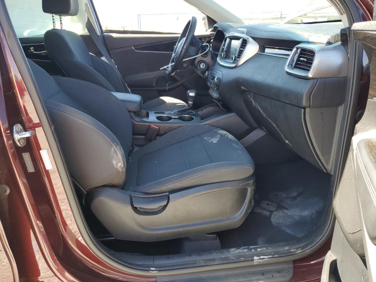 2019 Kia Sorento Lx VIN: 5XYPG4A59KG602663 Lot: 86464205