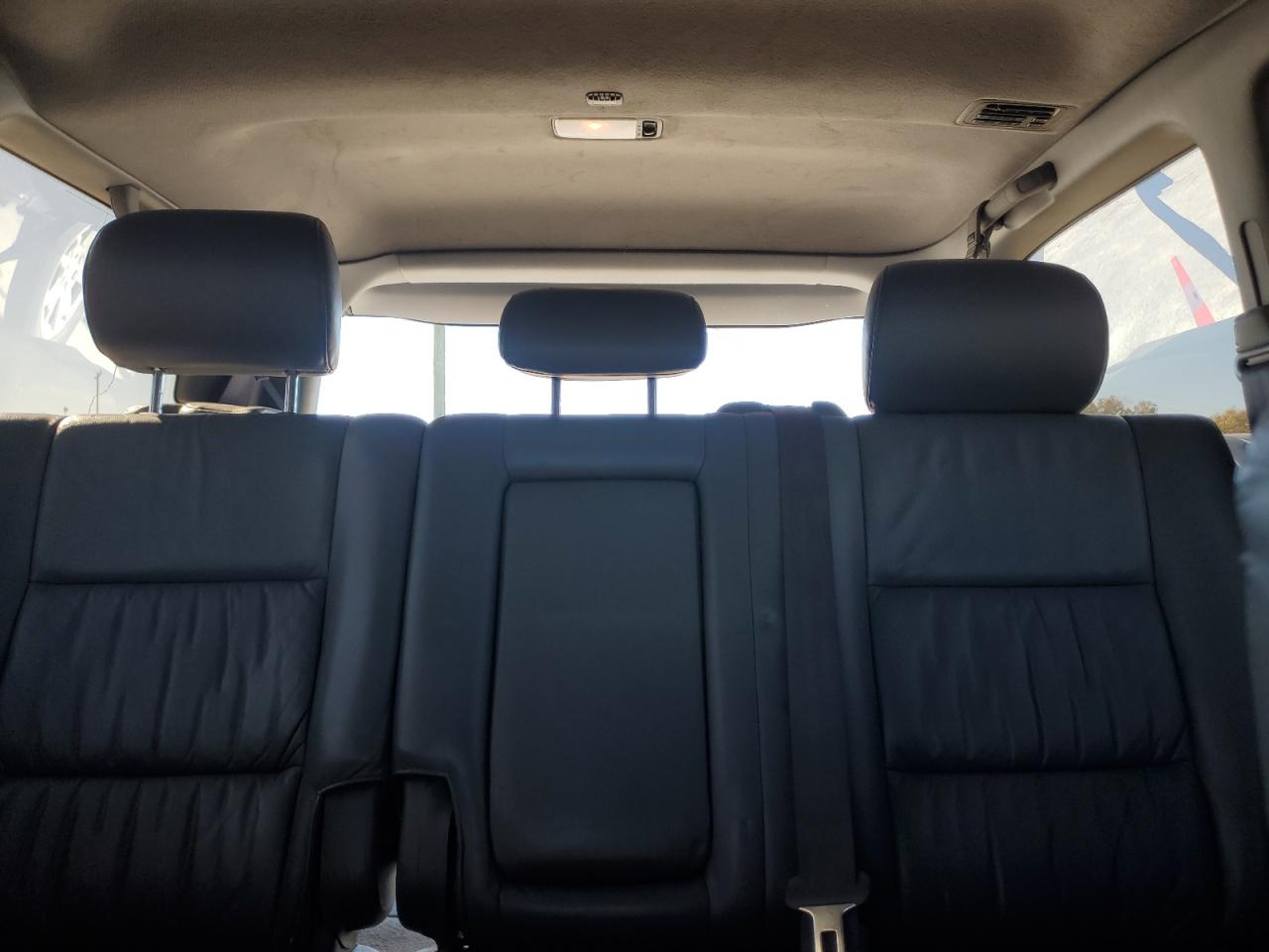 2002 Toyota Land Cruiser VIN: JTEHT05JX22021257 Lot: 81121465