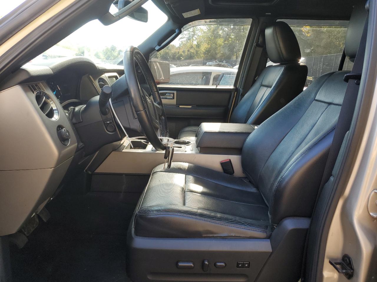 2017 Ford Expedition Limited VIN: 1FMJU2AT4HEA43473 Lot: 82315665