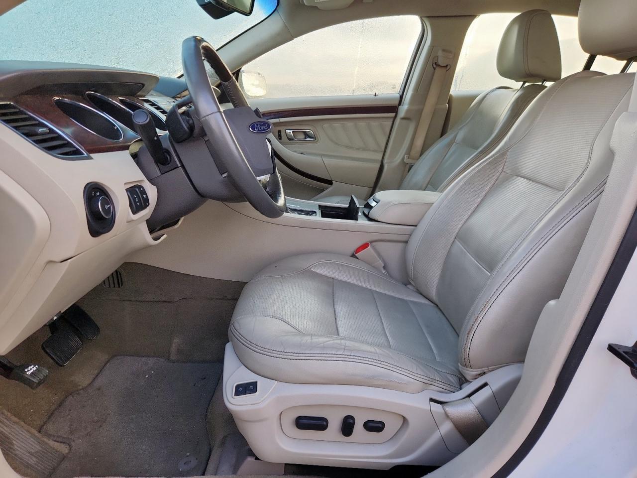 2012 Ford Taurus Limited VIN: 1FAHP2FWXCG104227 Lot: 82773165