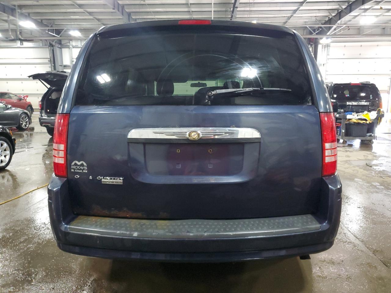 2008 Chrysler Town & Country Touring VIN: 2A8HR54P18R671474 Lot: 85538045