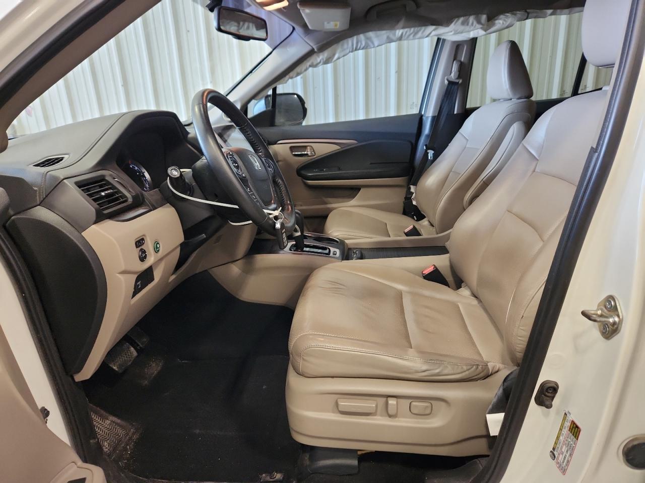 2017 Honda Ridgeline Rtl VIN: 5FPYK3F65HB010103 Lot: 90315325