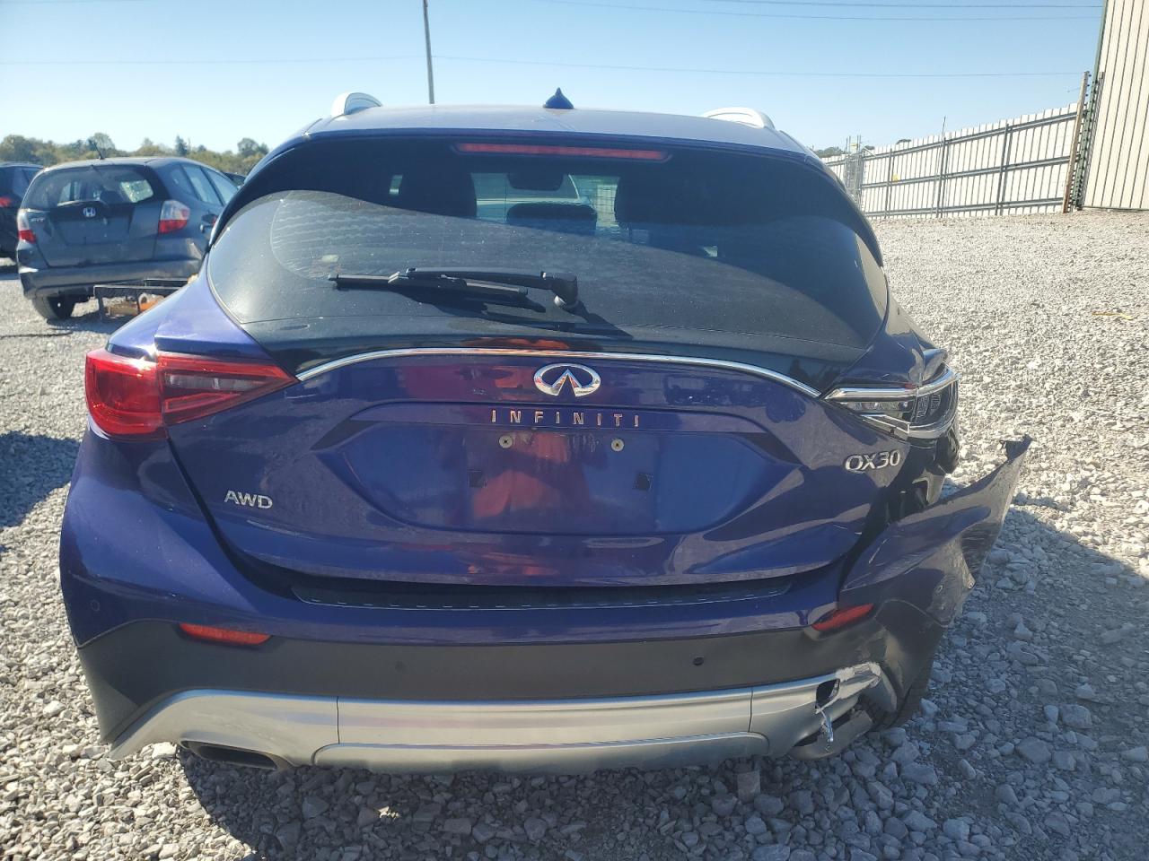 2018 Infiniti Qx30 Base VIN: SJKCH5CR5JA043884 Lot: 87098185