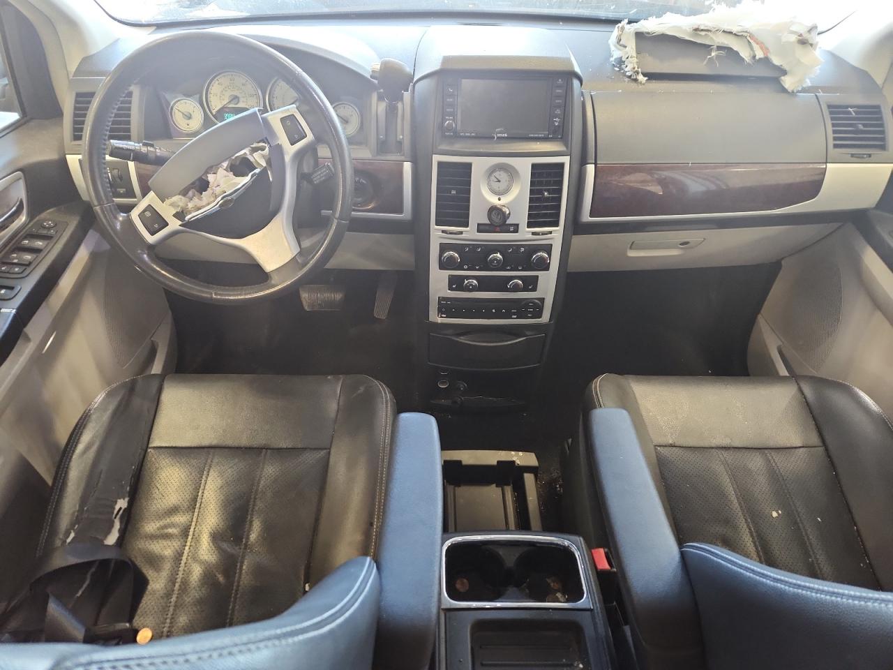 2010 Chrysler Town & Country Touring Plus VIN: 2A4RR8DX4AR495033 Lot: 85886445