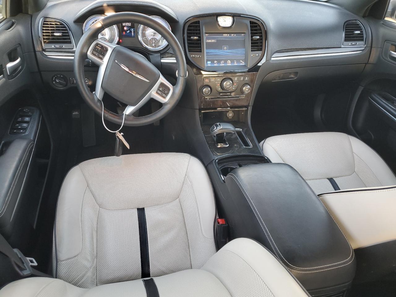 2013 Chrysler 300 VIN: 2C3CCAAG2DH697523 Lot: 85885345