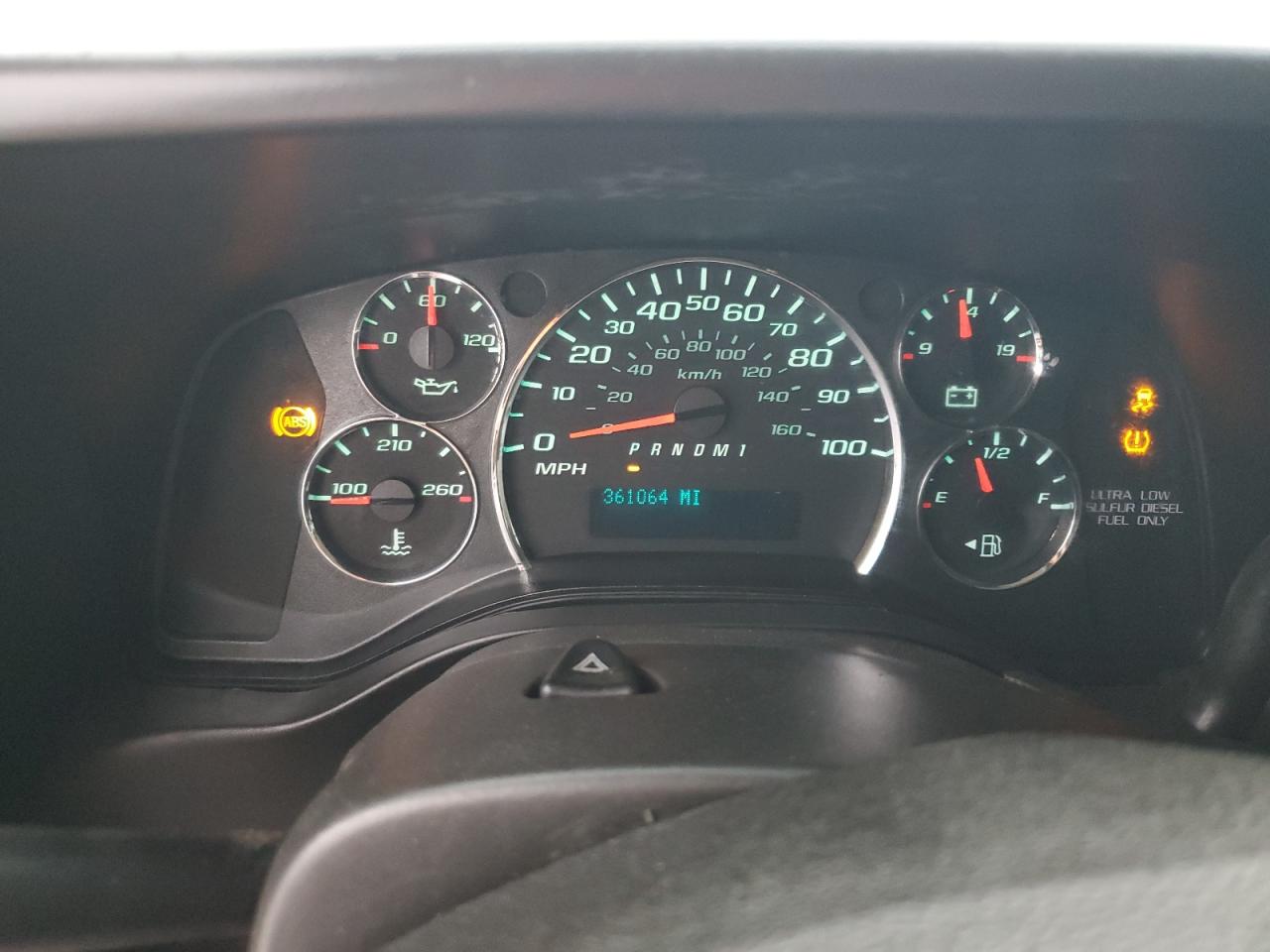 2017 Chevrolet Express G2500 VIN: 1GCWGAF19H1220335 Lot: 85700305