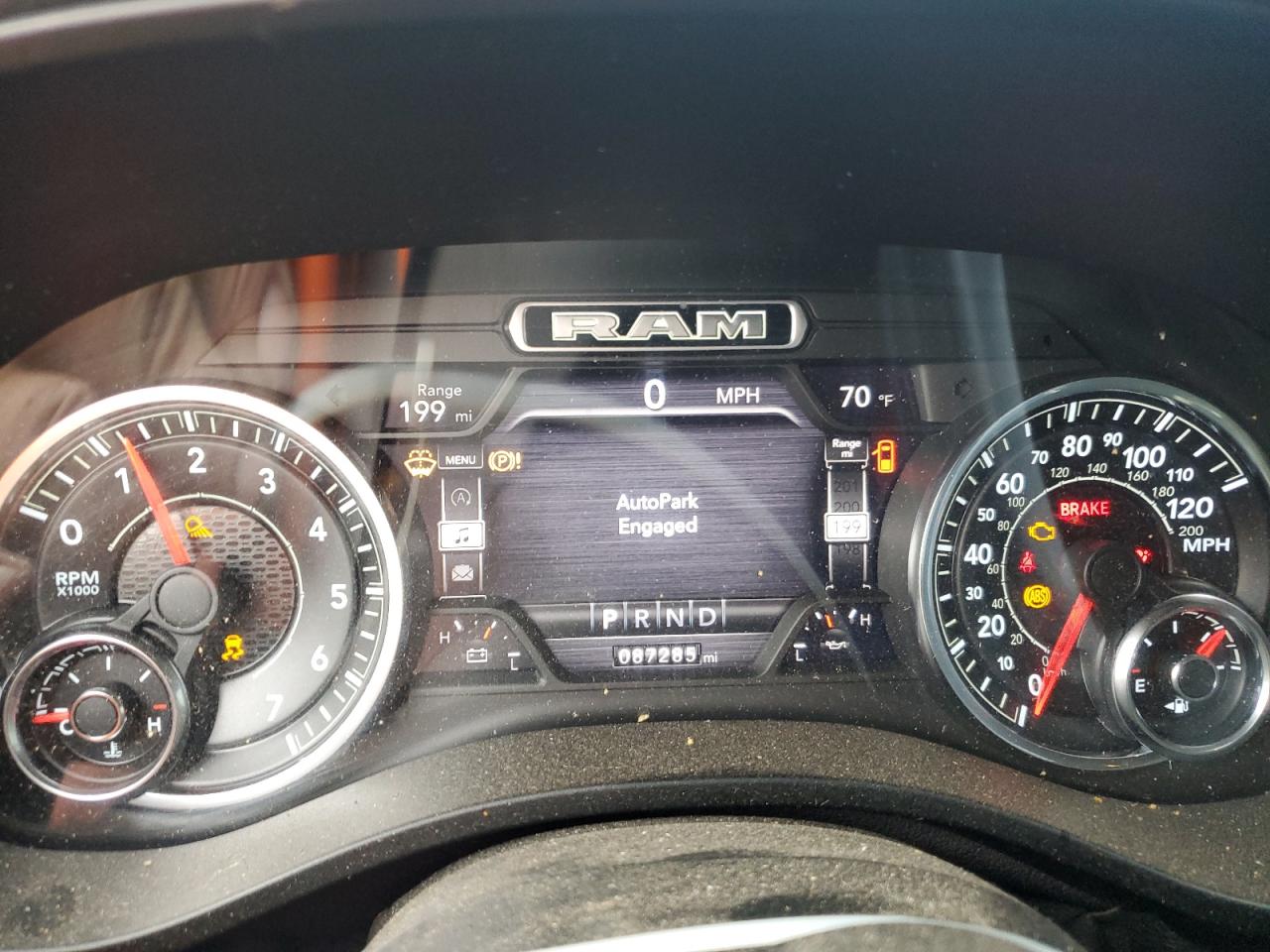 2020 Ram 1500 Big Horn/Lone Star VIN: 1C6SRFFT7LN163505 Lot: 85120005