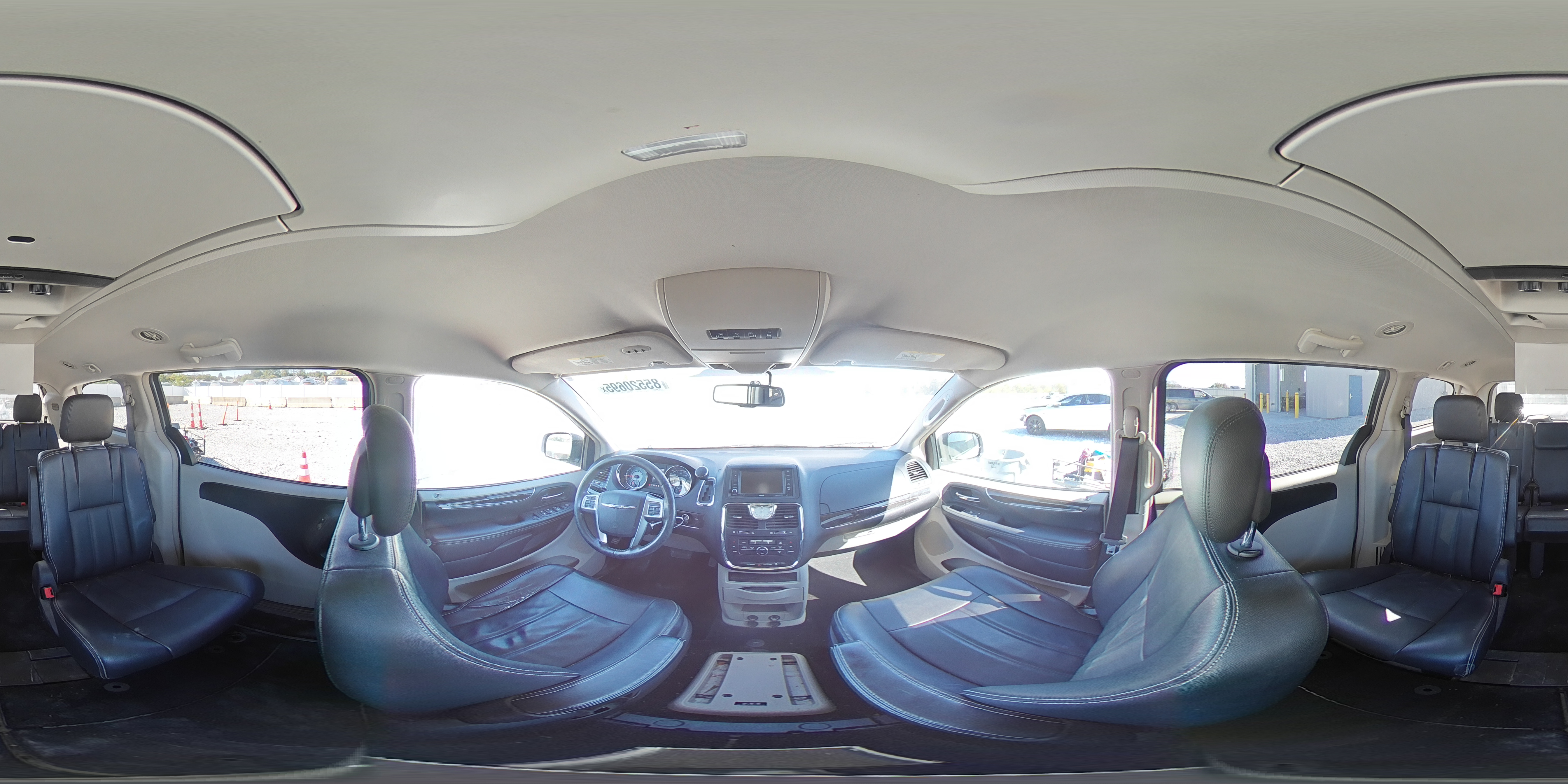 2013 Chrysler Town & Country Touring VIN: 2C4RC1BG5DR682979 Lot: 85520695
