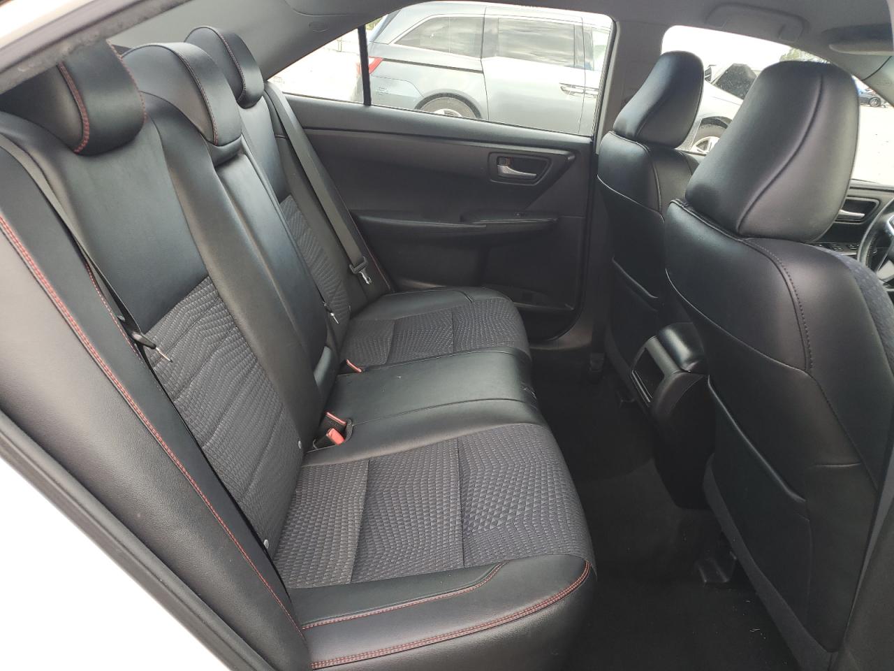 2015 Toyota Camry Le VIN: 4T1BF1FK4FU901066 Lot: 82366655