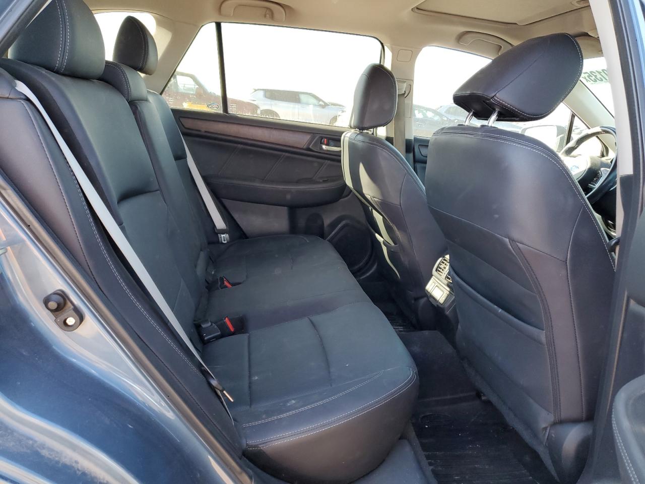 2018 Subaru Outback 2.5I Limited VIN: 4S4BSANC9J3280931 Lot: 82389135