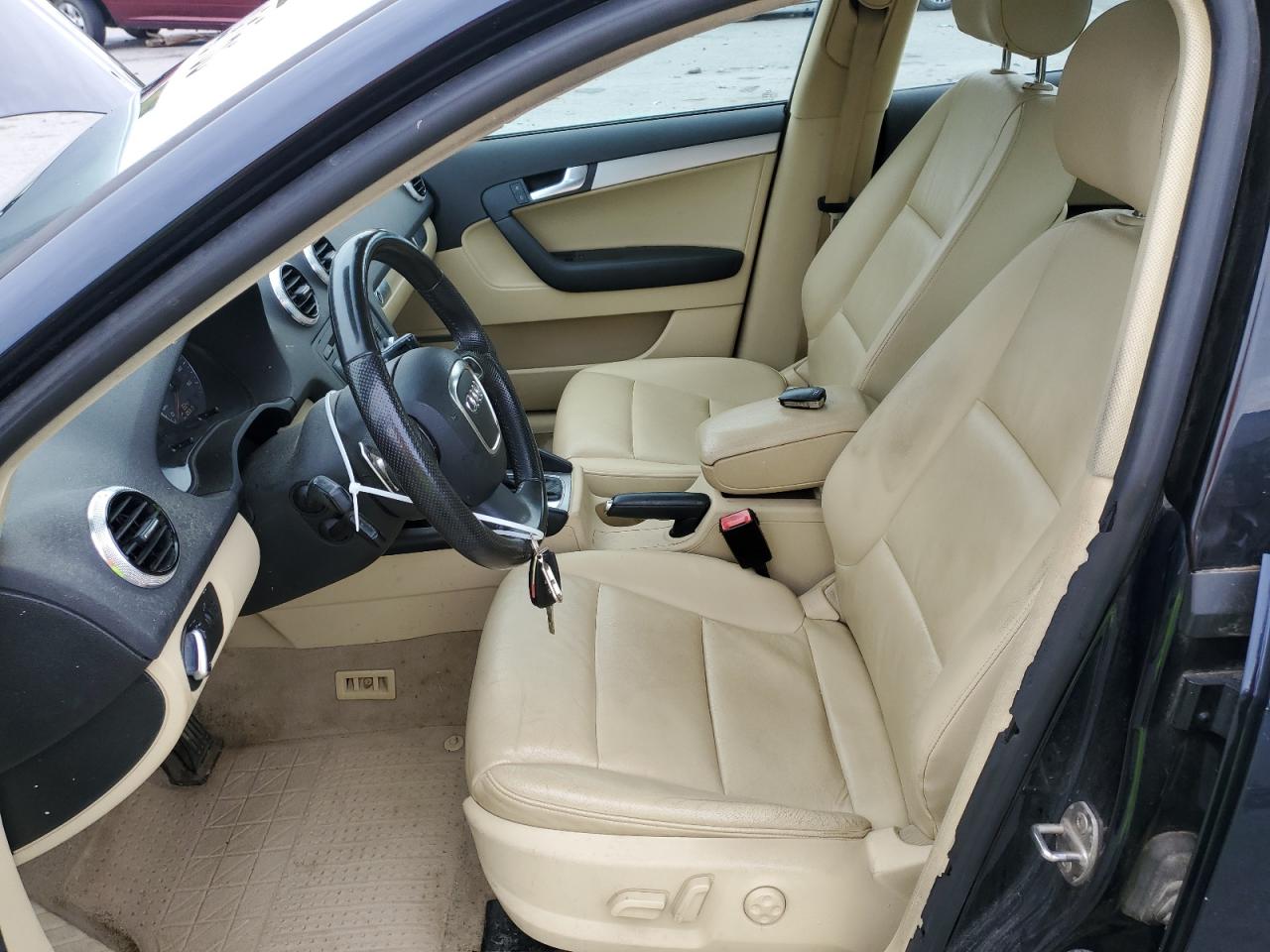 2011 Audi A3 Premium Plus VIN: WAUKJAFMXBA093514 Lot: 84481555