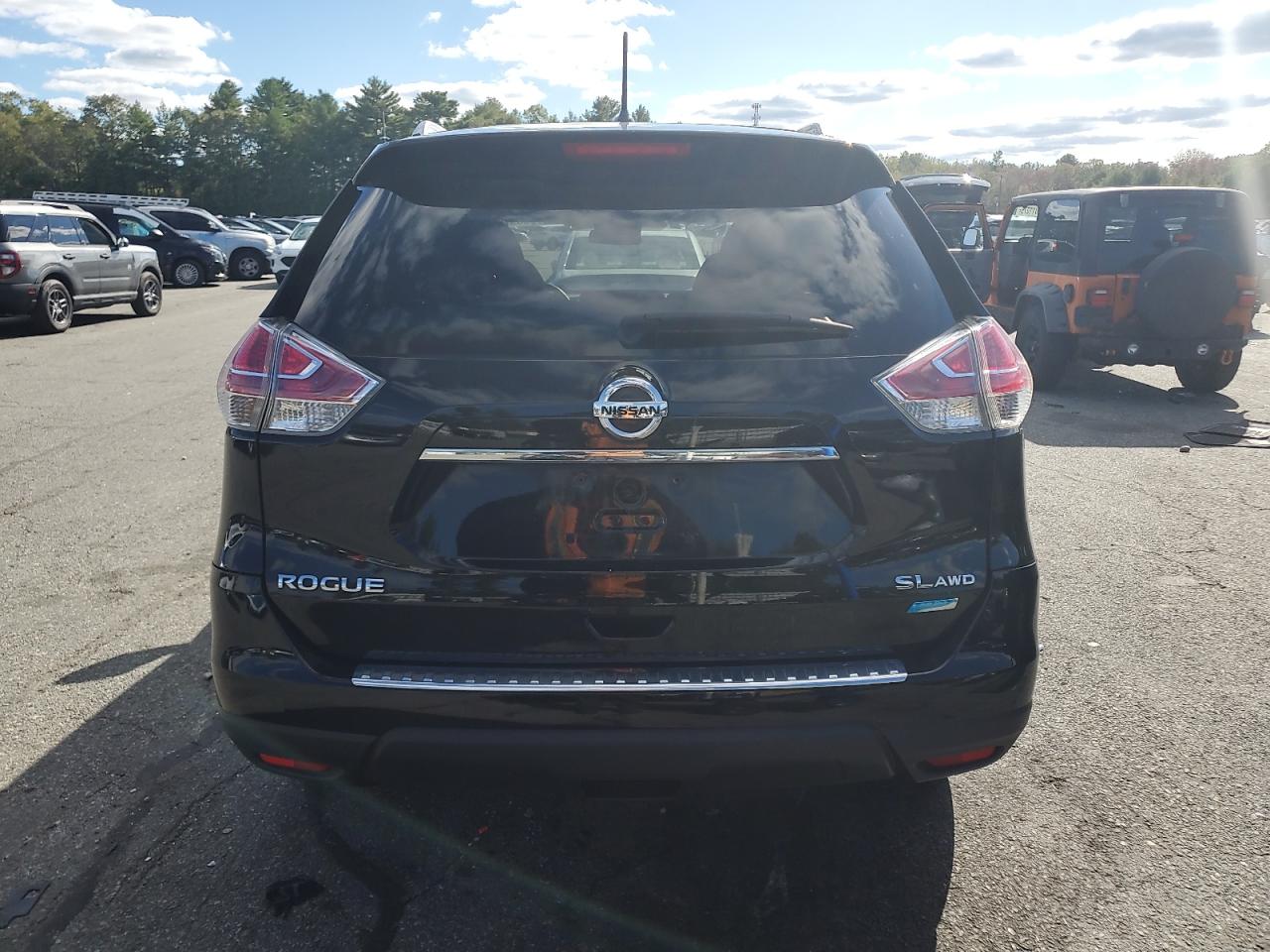 2015 Nissan Rogue S VIN: 5N1AT2MV5FC901073 Lot: 85097955