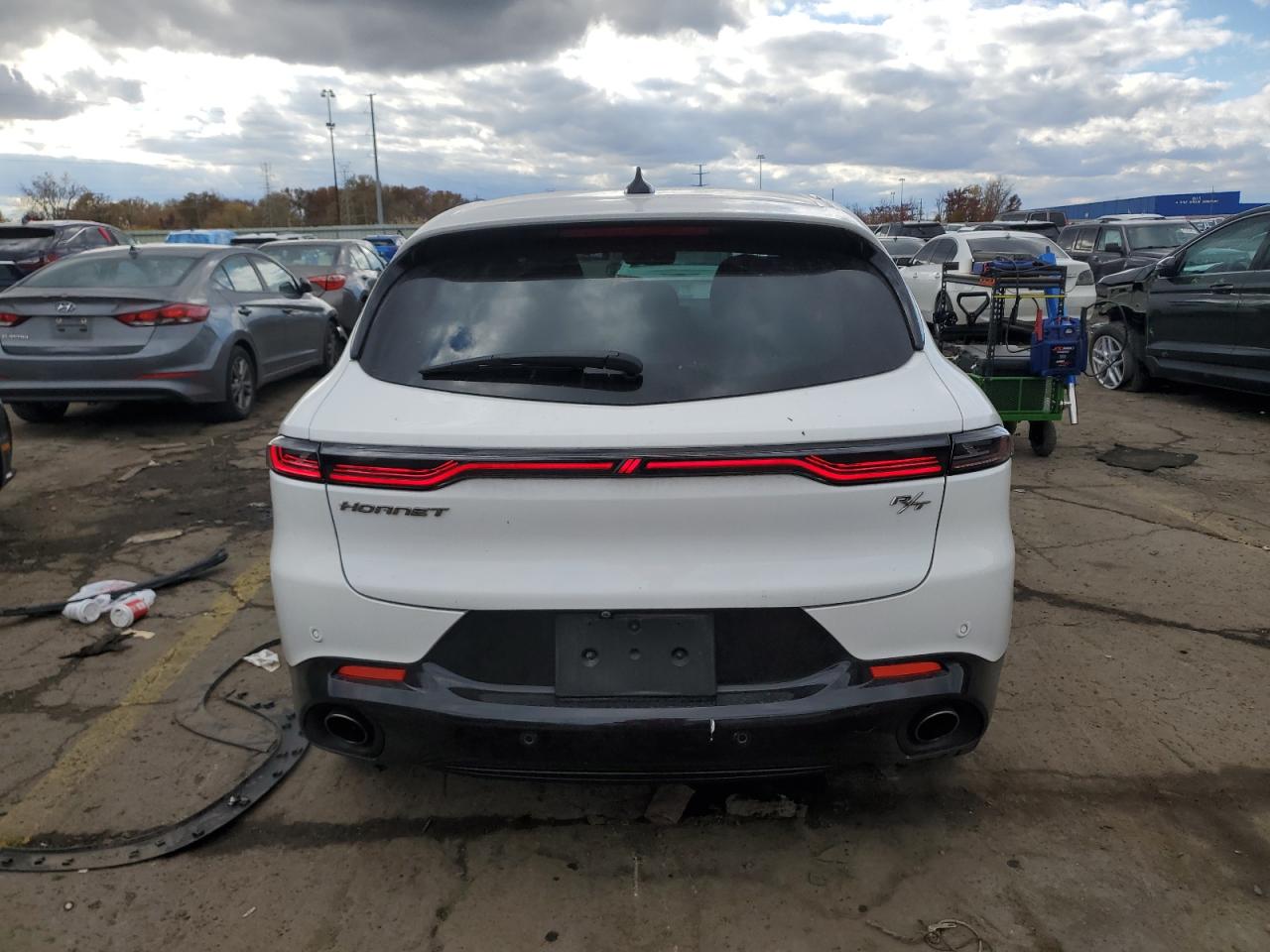 2024 Dodge Hornet R/T VIN: ZACPDFCW8R3A36376 Lot: 90311855