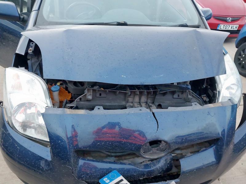 2009 TOYOTA YARIS 1.33 VVT-I TR 5DR [6]