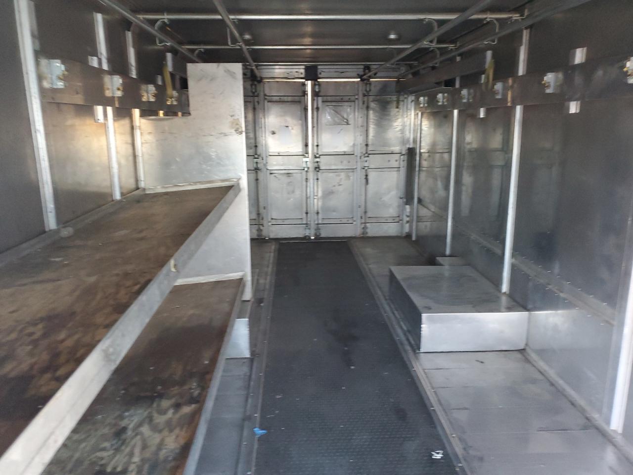 2003 Ford E450 Delivery Van VIN: 1FCLE49L53HA41958 Lot: 89731425