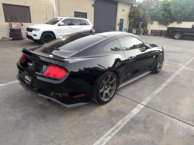 FORD MUSTANG 2020 Черный