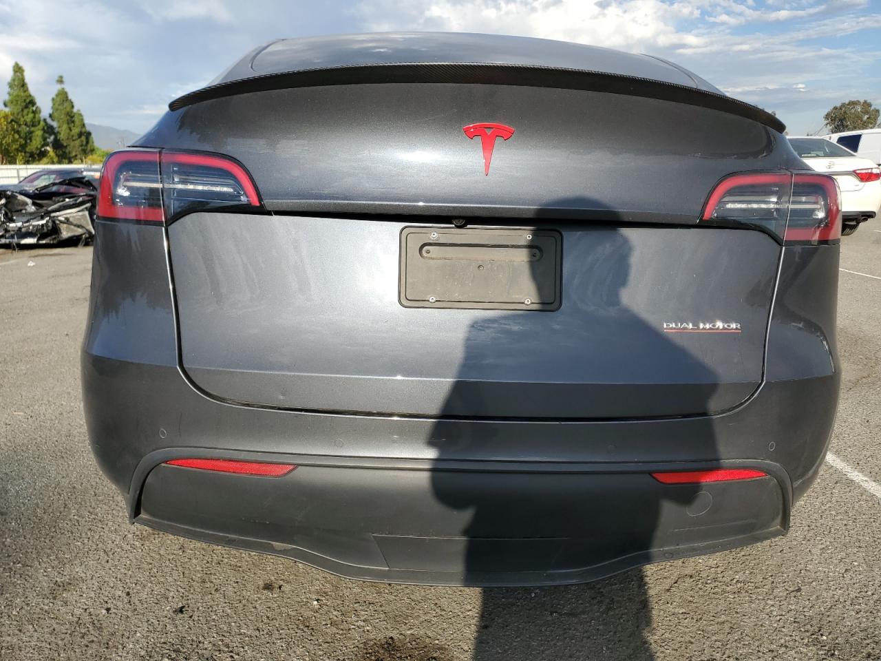 2022 Tesla Model Y VIN: 7SAYGDEF4NF488870 Lot: 89525155