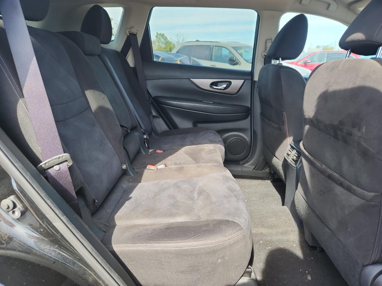 2015 Nissan Rogue S VIN: KNMAT2MV6FP542748 Lot: 84590535