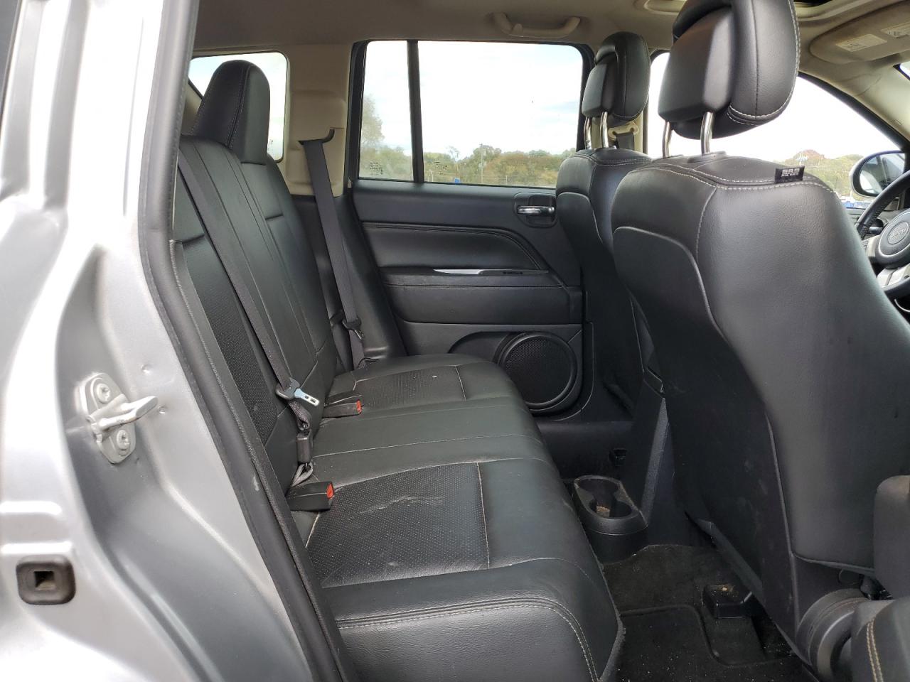 2017 Jeep Compass Latitude VIN: 1C4NJDEB9HD129055 Lot: 89626765