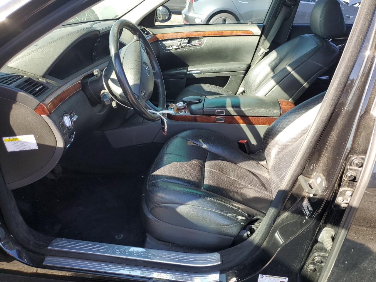 2007 Mercedes-Benz S 550 VIN: WDDNG71X27A024655 Lot: 85010325