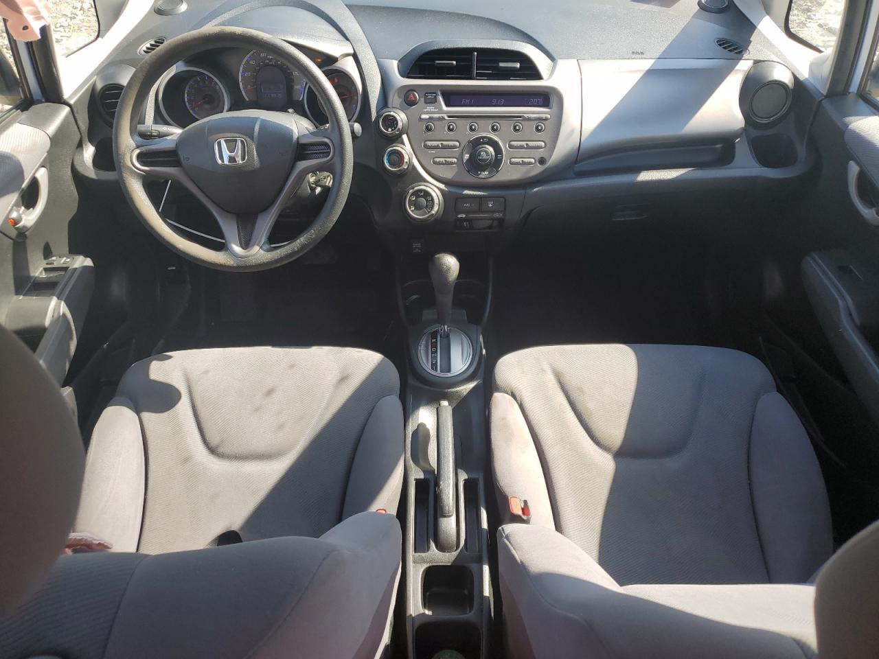 2009 Honda Fit VIN: JHMGE88279S056618 Lot: 85530525