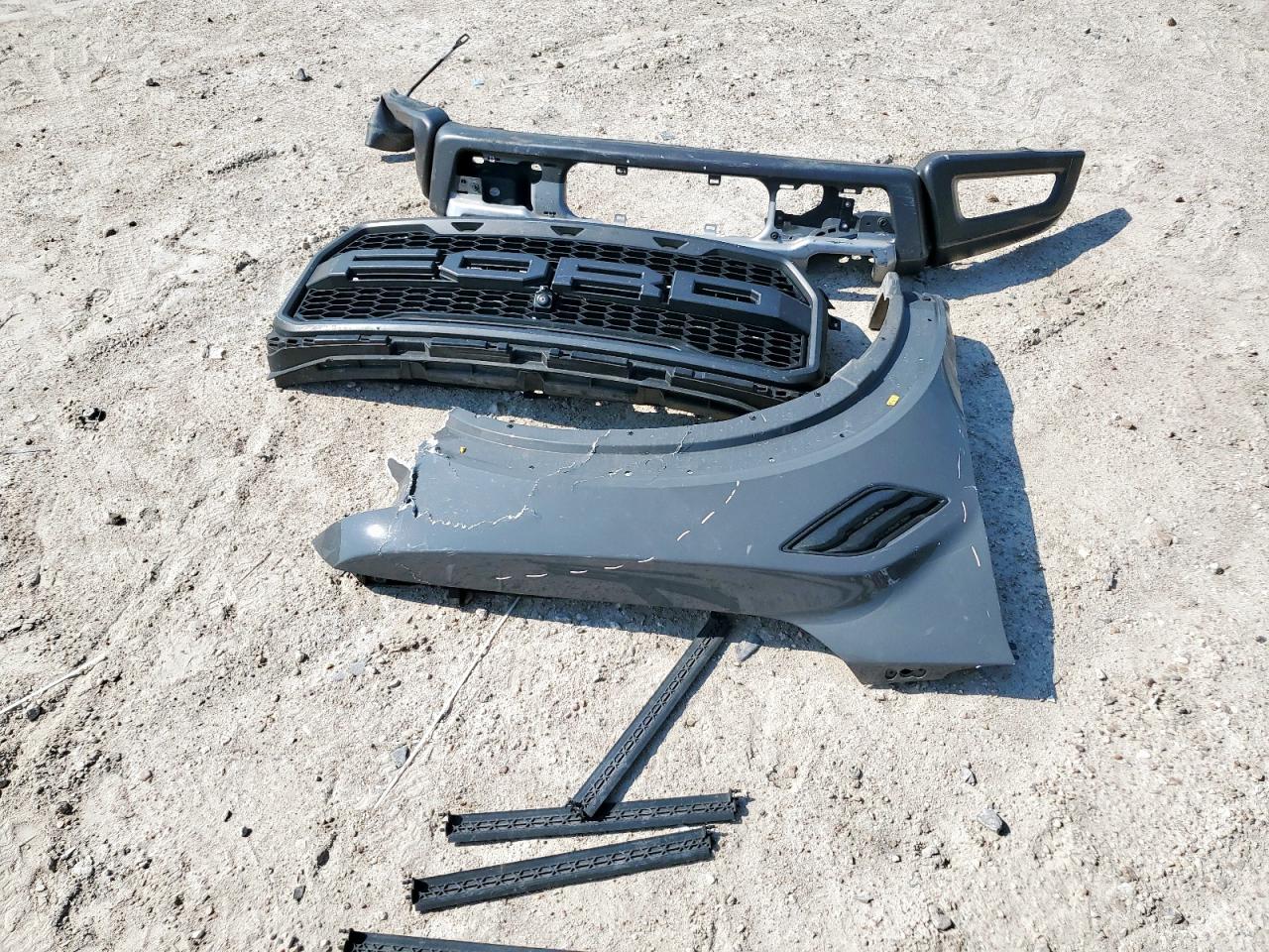 2018 Ford F150 Raptor VIN: 1FTFW1RG2JFD93741 Lot: 81917165