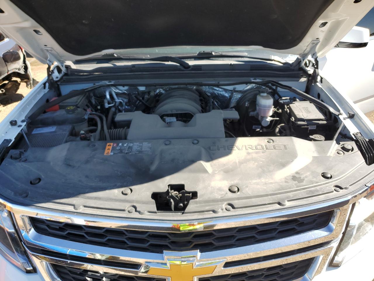 2017 Chevrolet Suburban K1500 Lt VIN: 1GNSKHKC1HR402259 Lot: 84972835