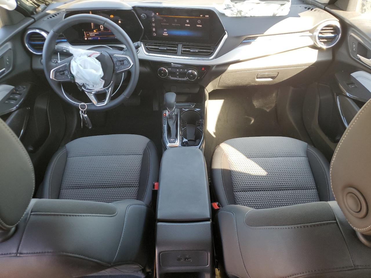 2025 Chevrolet Trax 1Lt VIN: KL77LHEP8SC246822 Lot: 84930625