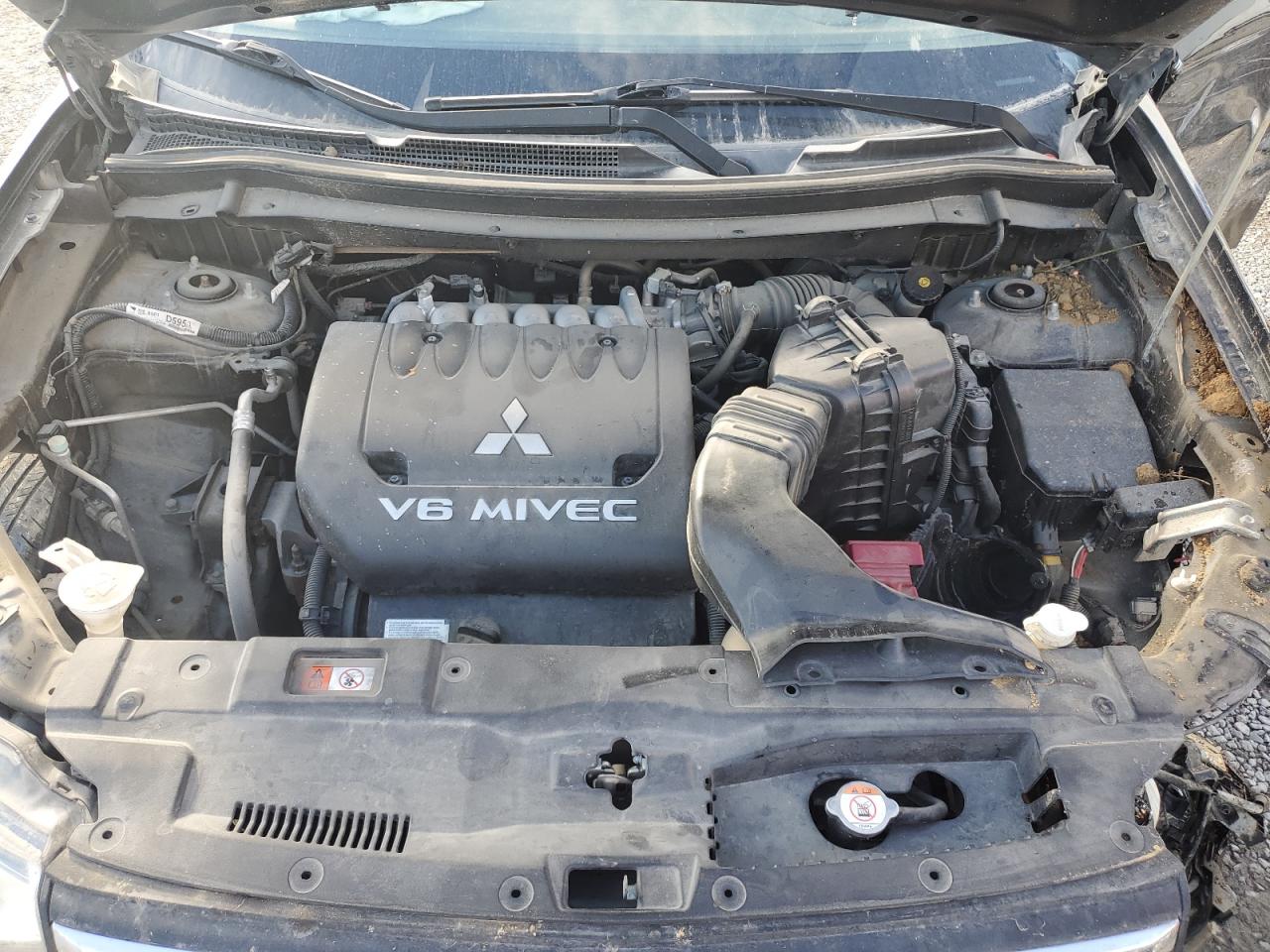 JA4JZ4AX1EZ005752 MITSUBISHI OUTLANDER 2014 BLACK Photo 12