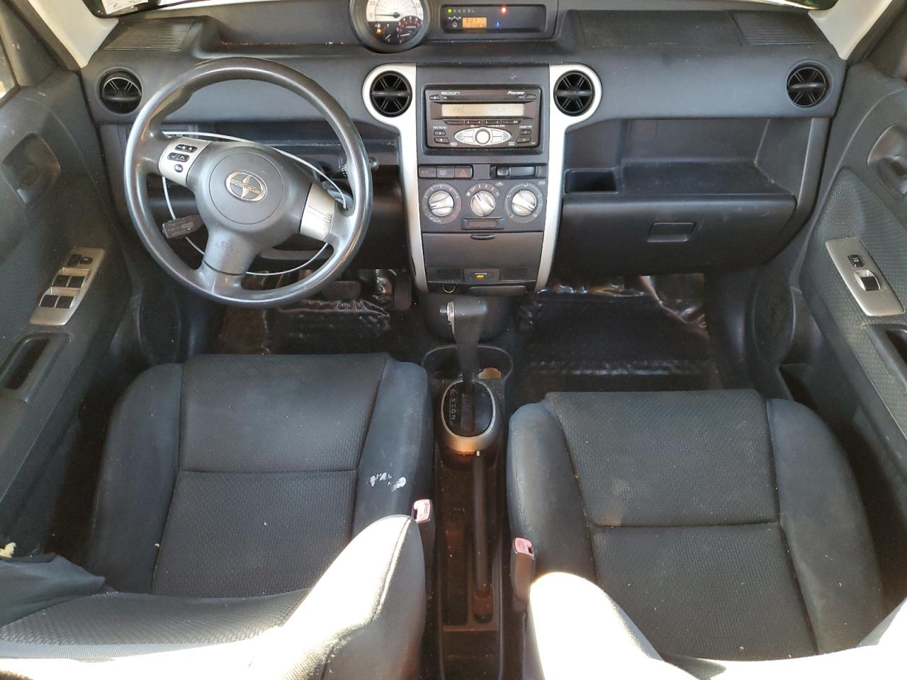 2006 Toyota Scion Xb VIN: JTLKT324764090058 Lot: 82422085