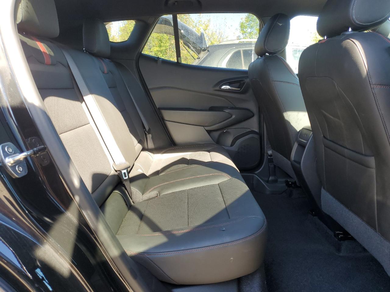 2024 Chevrolet Trax 2Rs VIN: KL77LJE25RC077283 Lot: 81896505