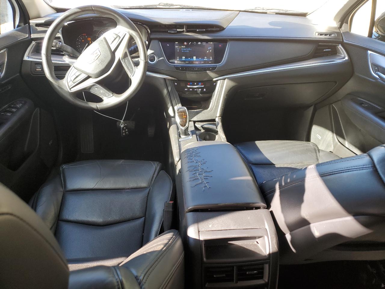 2018 Cadillac Xt5 Luxury VIN: 1GYKNDRS9JZ143297 Lot: 82649415