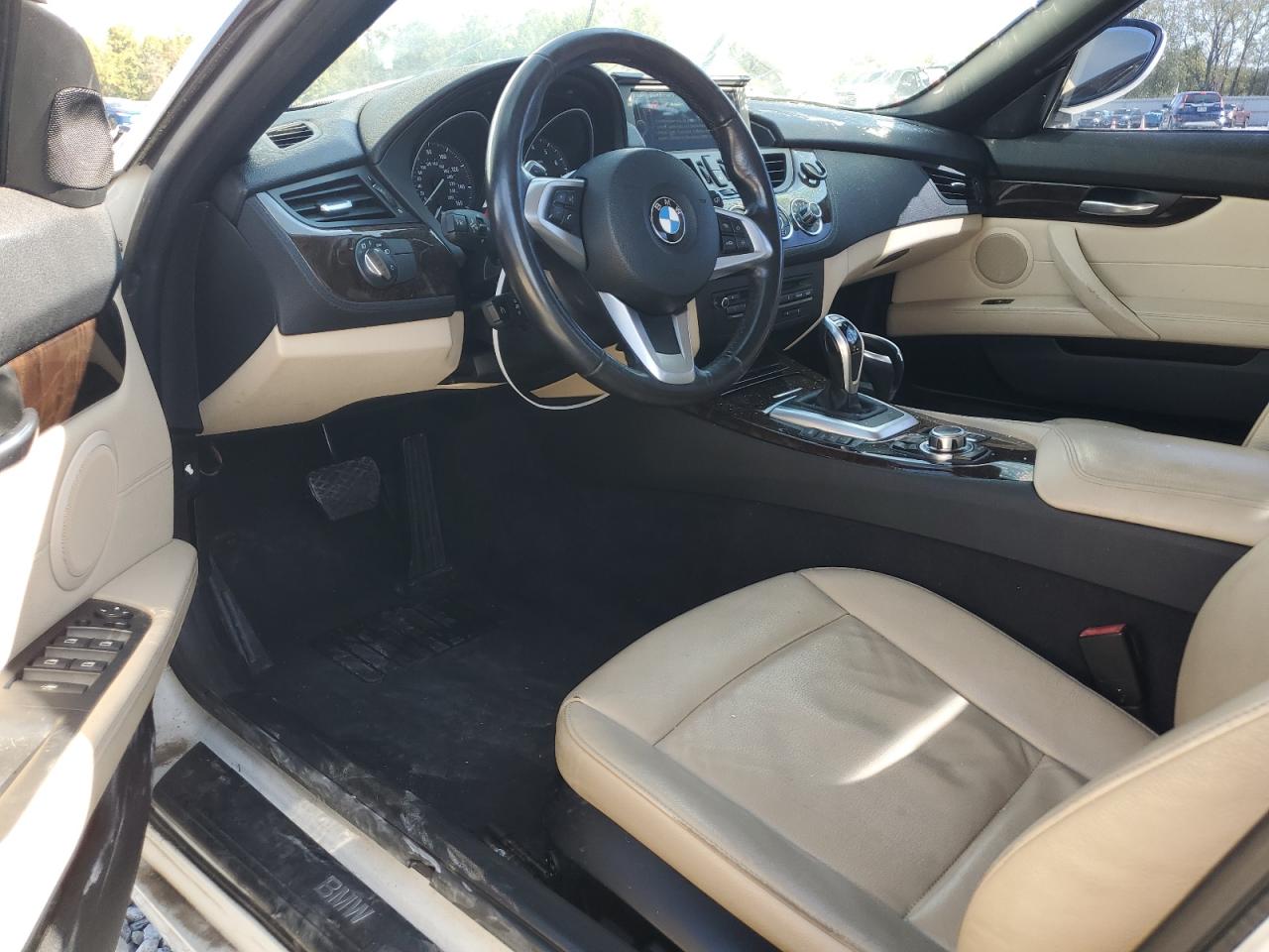 2013 BMW Z4 Sdrive28I VIN: WBALL5C58DJ104757 Lot: 85272505