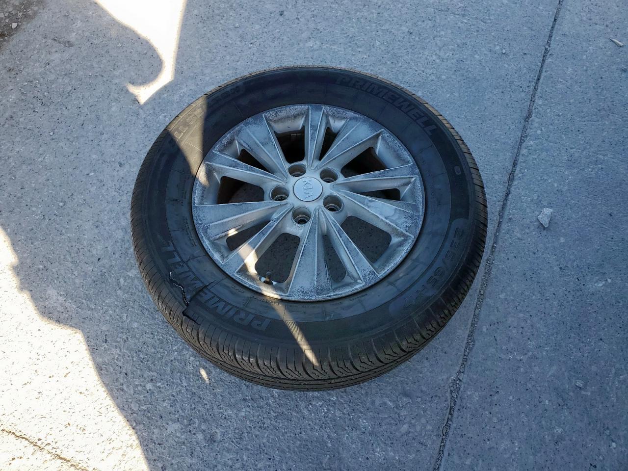 2016 Kia Sedona Lx VIN: KNDMB5C11G6091946 Lot: 90657705