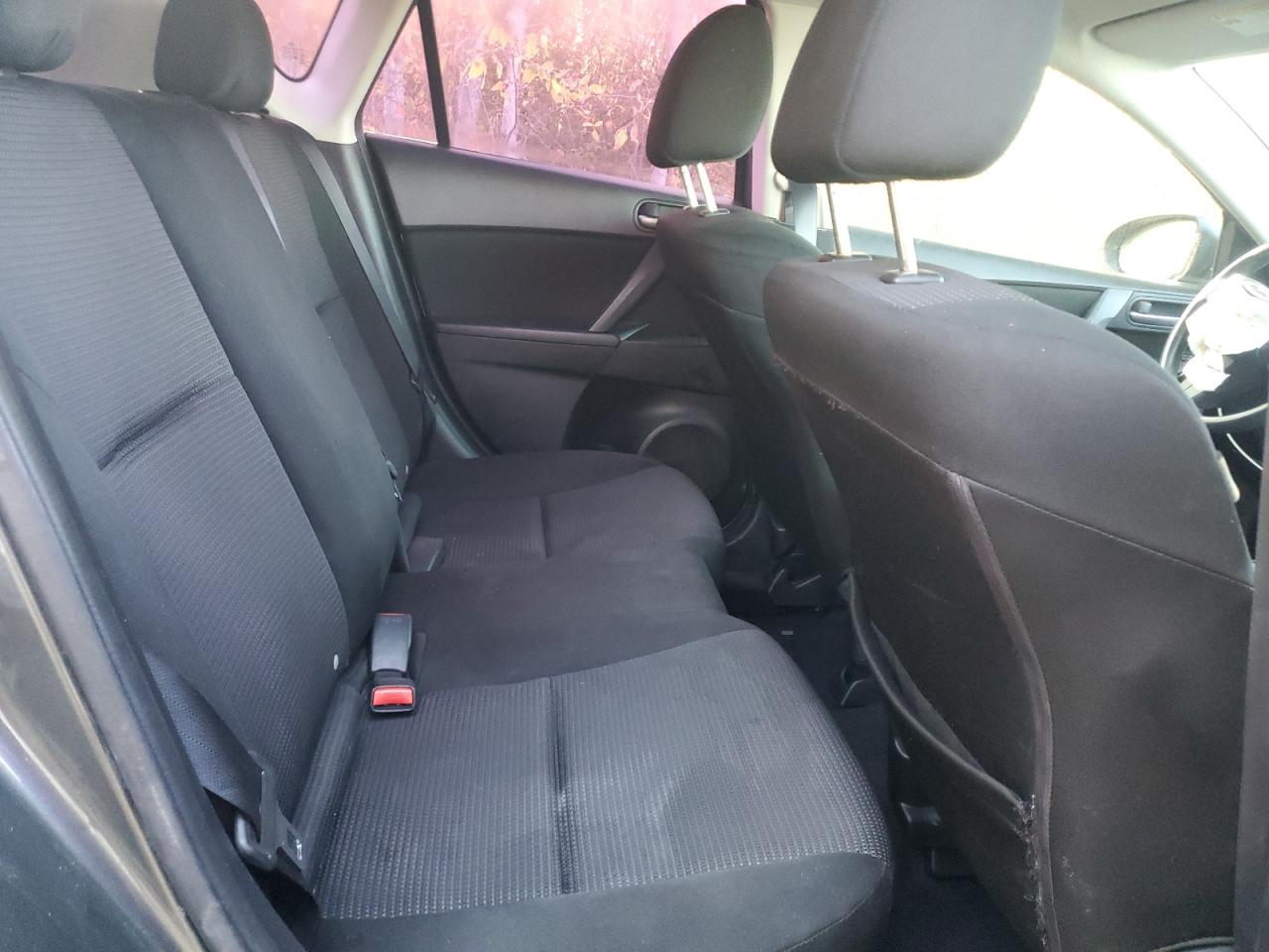 2012 Mazda 3 I VIN: JM1BL1KFXC1577124 Lot: 85289405