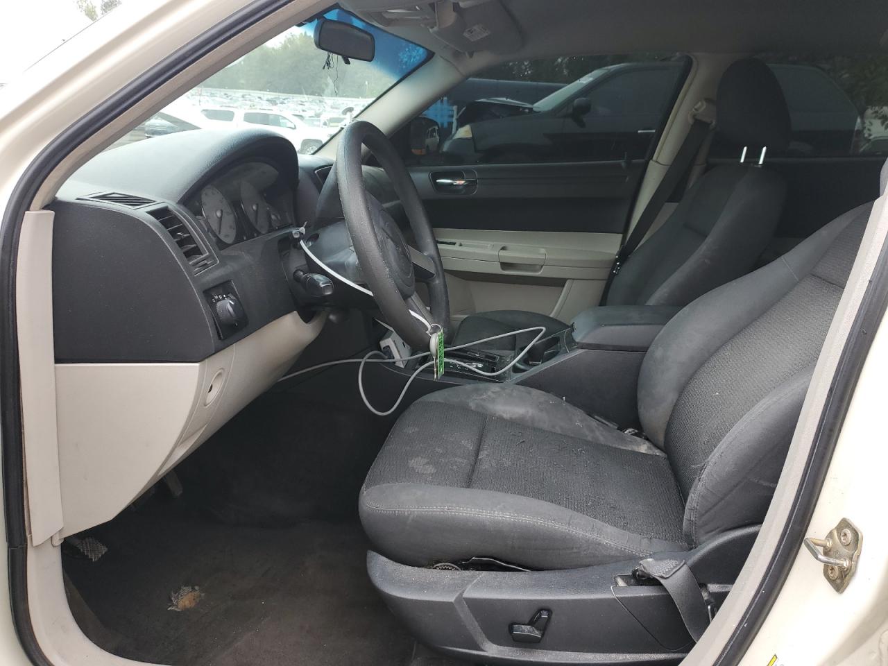 2006 Chrysler 300 VIN: 2C3KA43R56H213154 Lot: 81953245