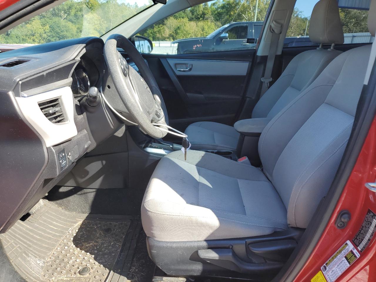 2015 Toyota Corolla L VIN: 2T1BURHE9FC284924 Lot: 86293025