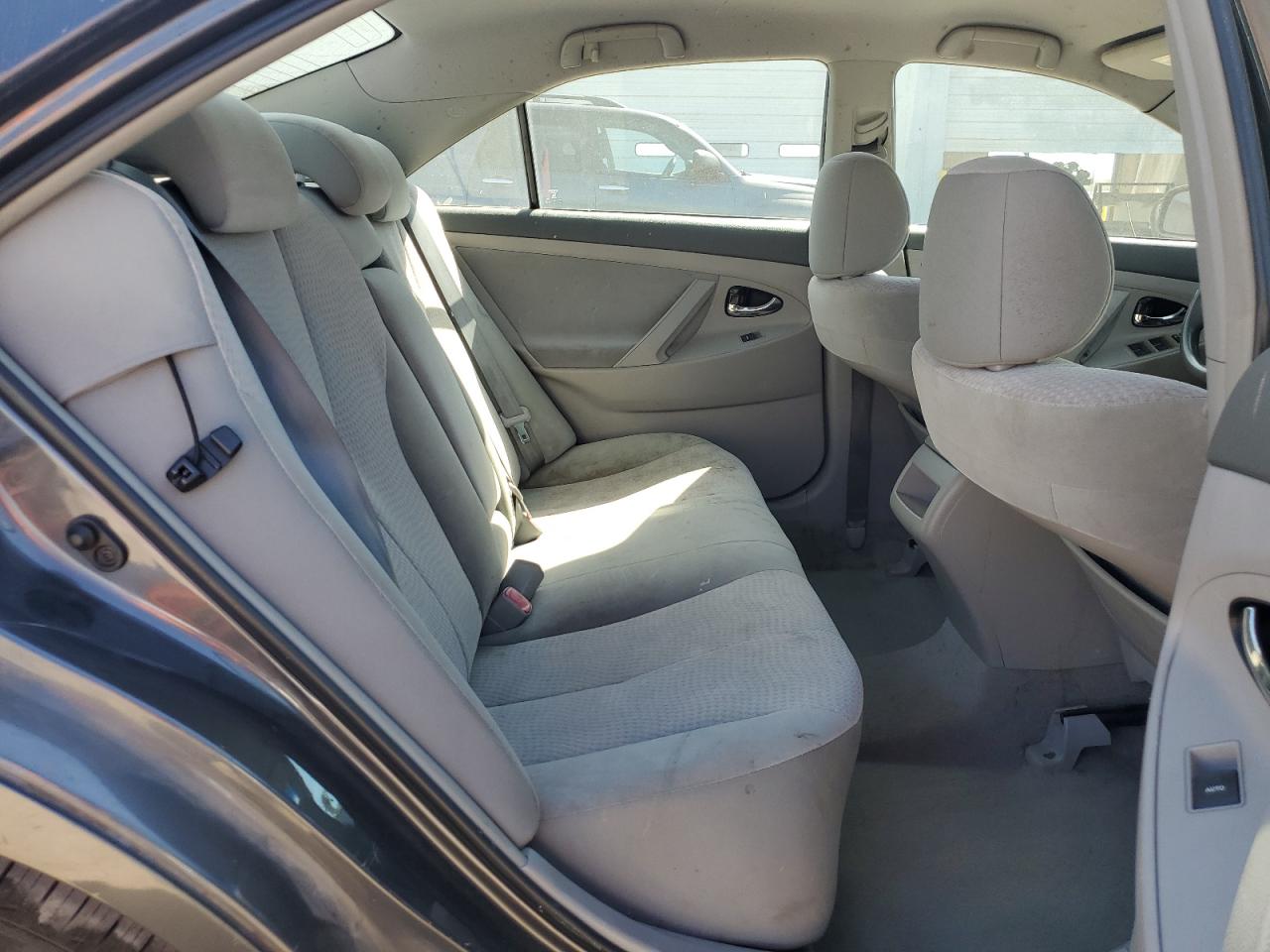 2011 Toyota Camry Base VIN: 4T1BF3EK9BU773141 Lot: 84176595