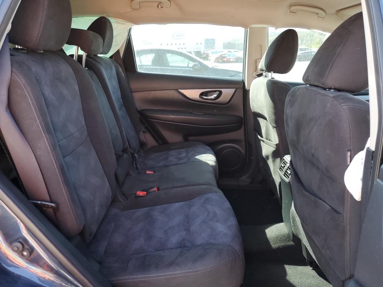 2015 Nissan Rogue S VIN: KNMAT2MV2FP516602 Lot: 86133695